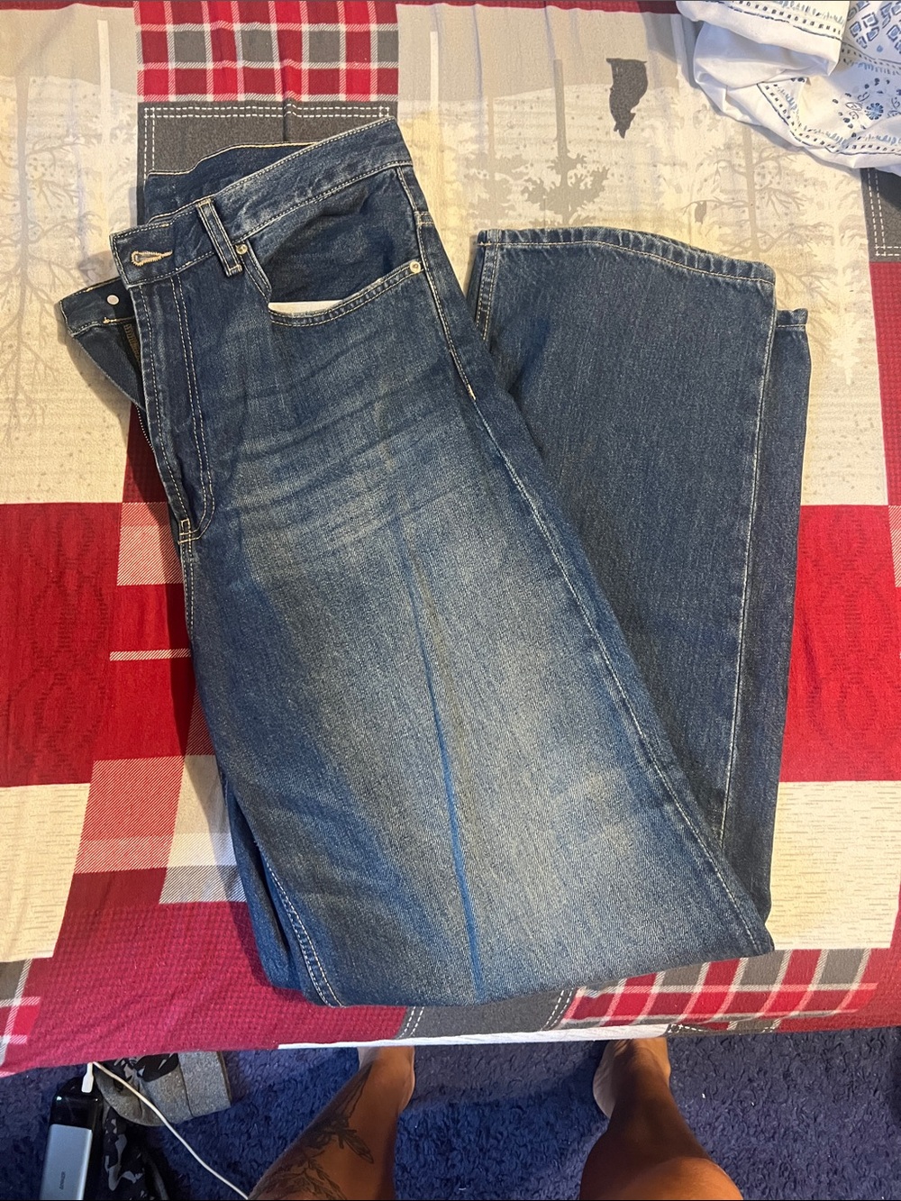 Classic Zara Straight-Leg Jeans in Medium Blue